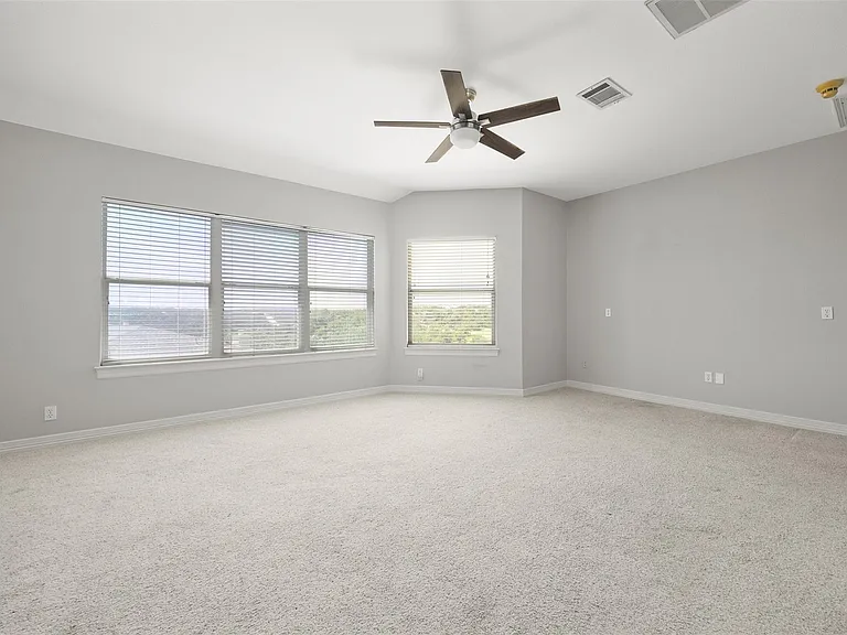 9300 Simmons Rd — Photo 9