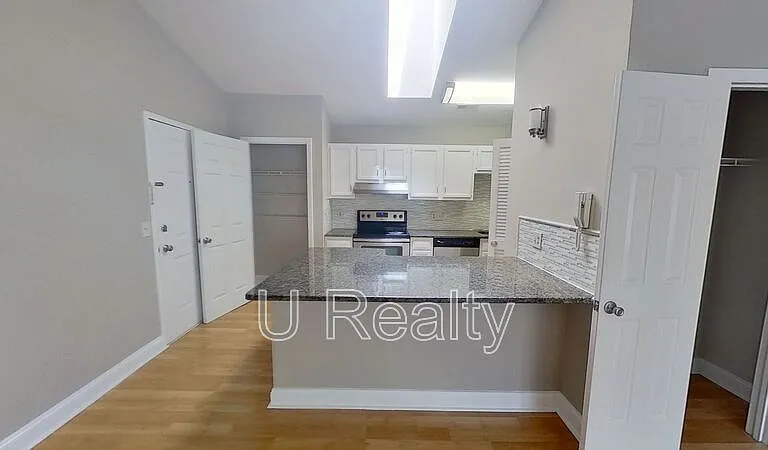 10250 Rose Meadow Ln — Photo 4