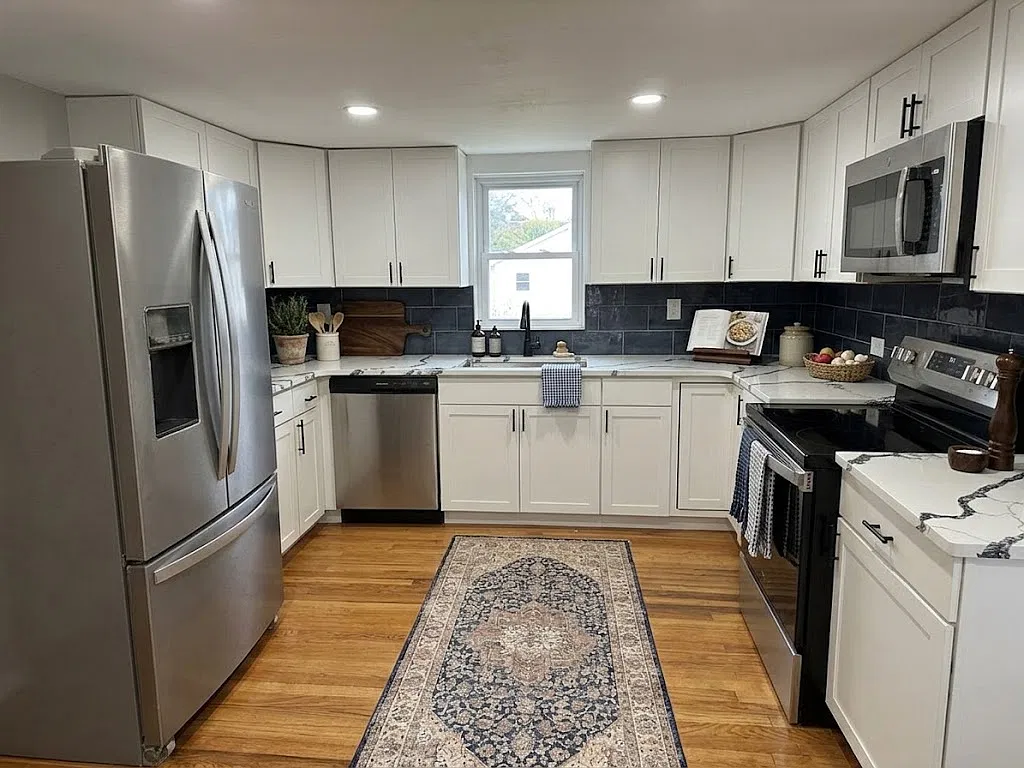 1 bed, 550 sqft, $1,600 — Photo 2