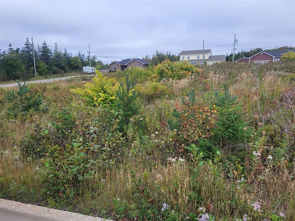 1st image of 1 Ridgeview Avenue