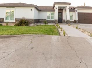 2386 Hillcrest Blvd, Eagle Pass, TX 78852