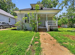 110 E Munson St, Denison, TX 75021