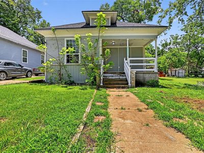 110 E Munson St, Denison, TX, 75021