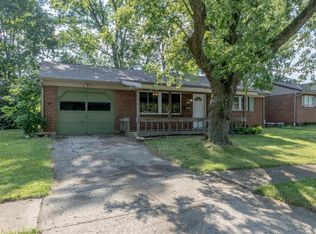 5414 Roche Dr, Columbus, OH 43229
