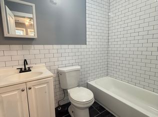 514 Grove St #3L, Irvington, NJ 07111