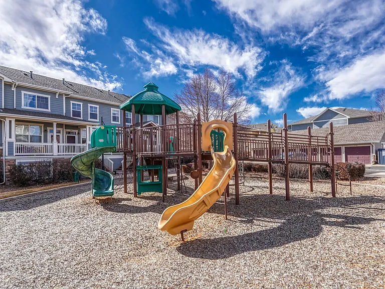 9558 Pearl Cir #105 — Photo 30