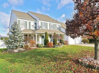 35 Gristmill Rd, Howell, NJ 07731