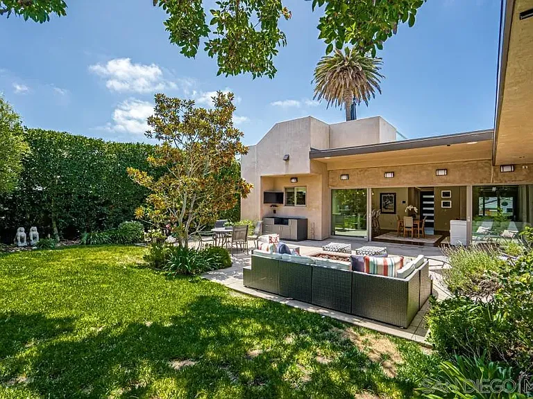 7967 Paseo Del Ocaso — Photo 5