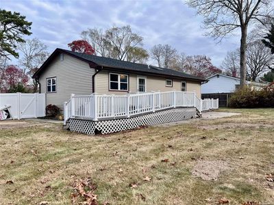 10 Oak Street, Manorville, NY, 11949