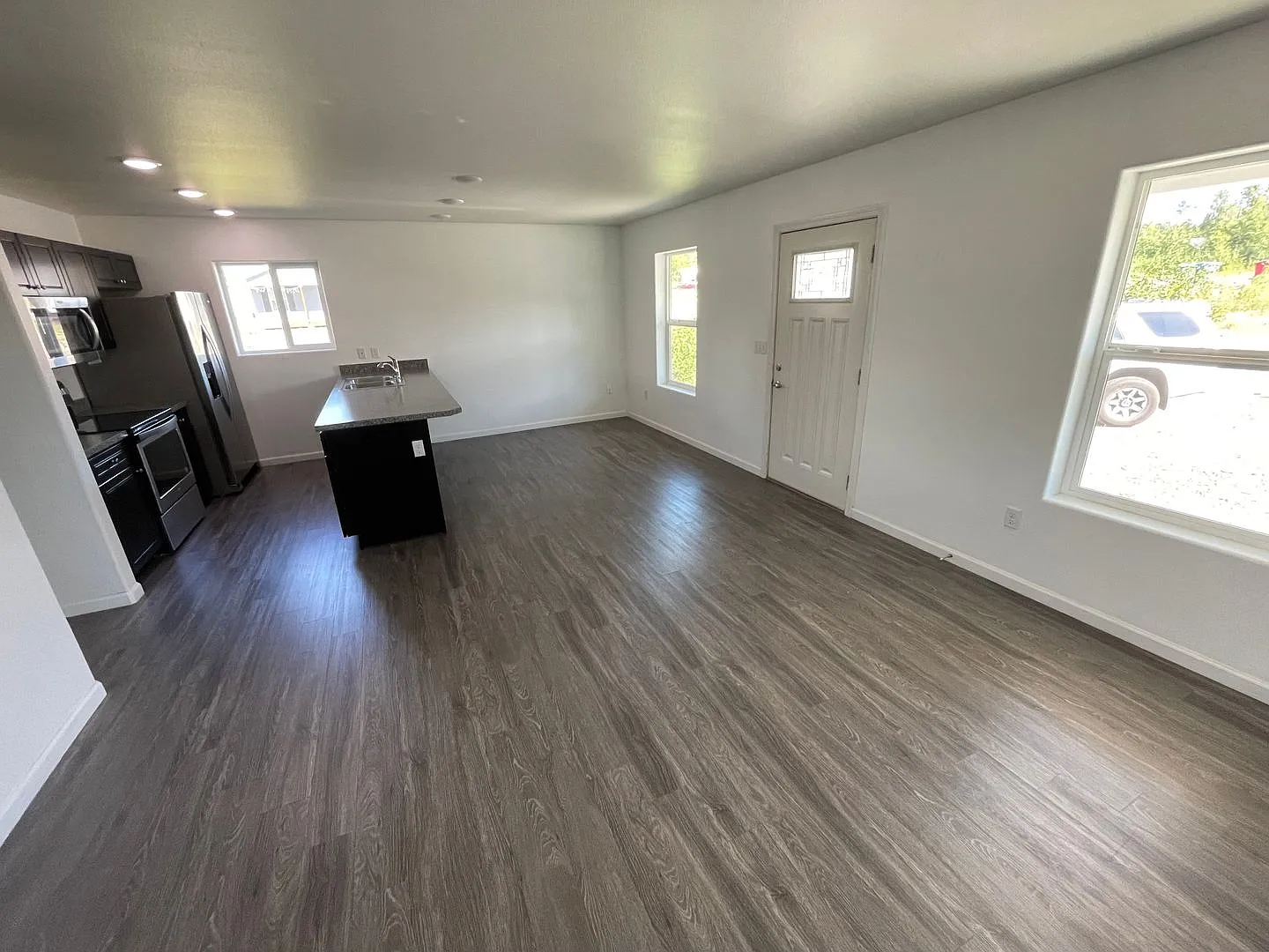 4733-4739 W Adirondack Circle — Photo 4