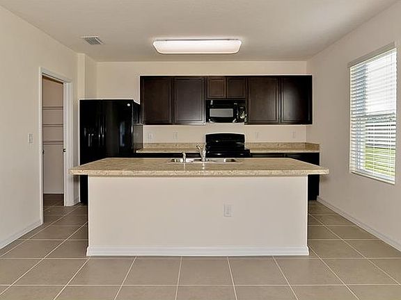 5th image of 5616 71st St E