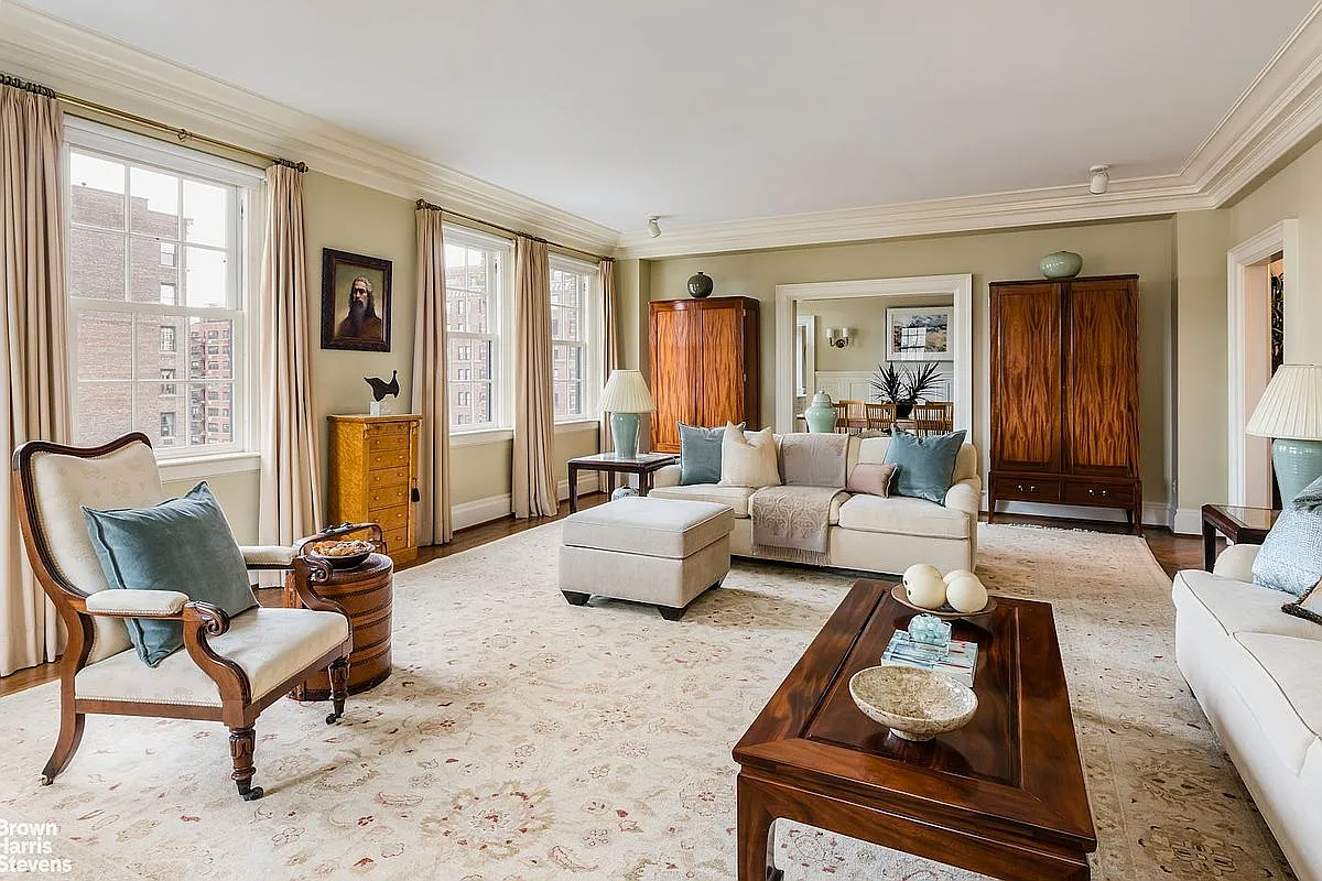1172 Park Ave photo 1