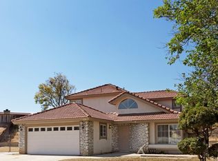 8741 Pinelane Cir, Riverside, CA 92508