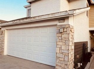 14239 Long View Dr, Fontana, CA 92337