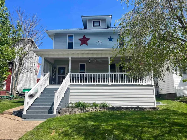 705 W Main St, Grafton, WV 26354