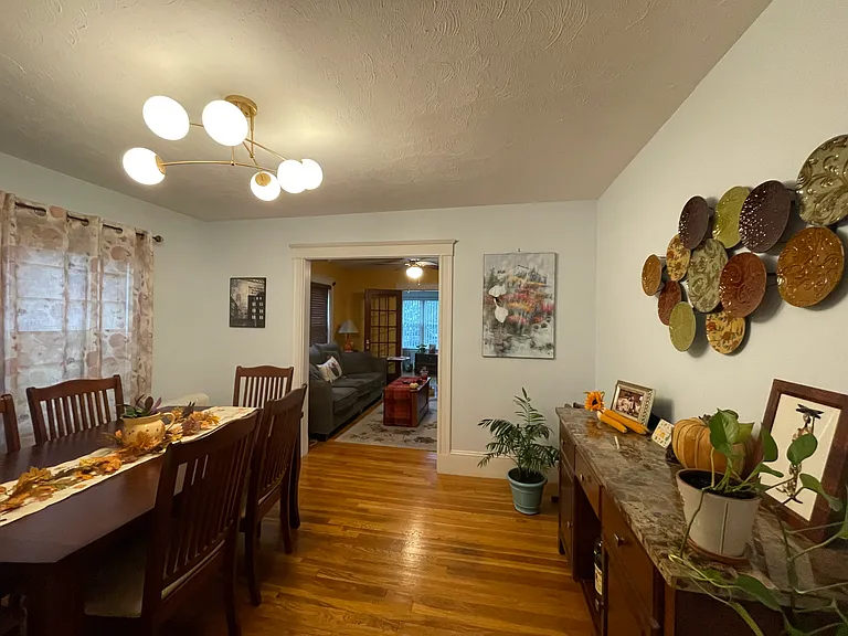 92 Harnden Ave — Photo 9