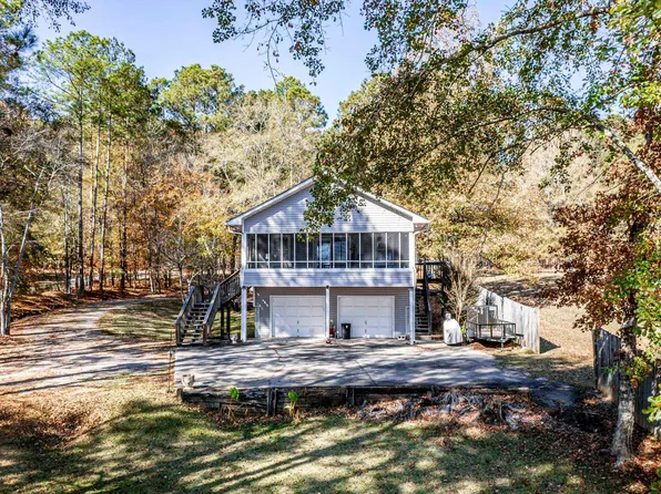 462 Rockville Springs Dr, Eatonton, GA 31024