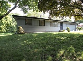 1366 Sigfrid St E, Eagan, MN 55123