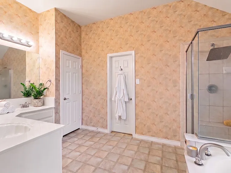 5912 Saddleridge Ct — Photo 18
