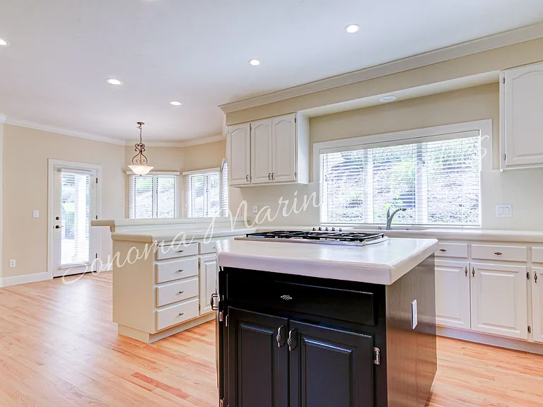 4626 Bennett View Dr — Photo 19