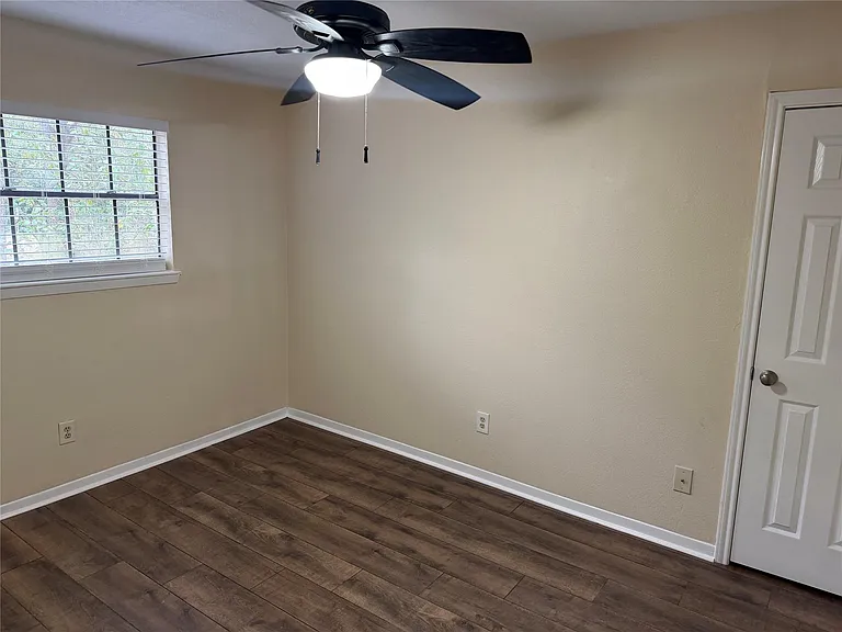 9 Dewthread Ct — Photo 12