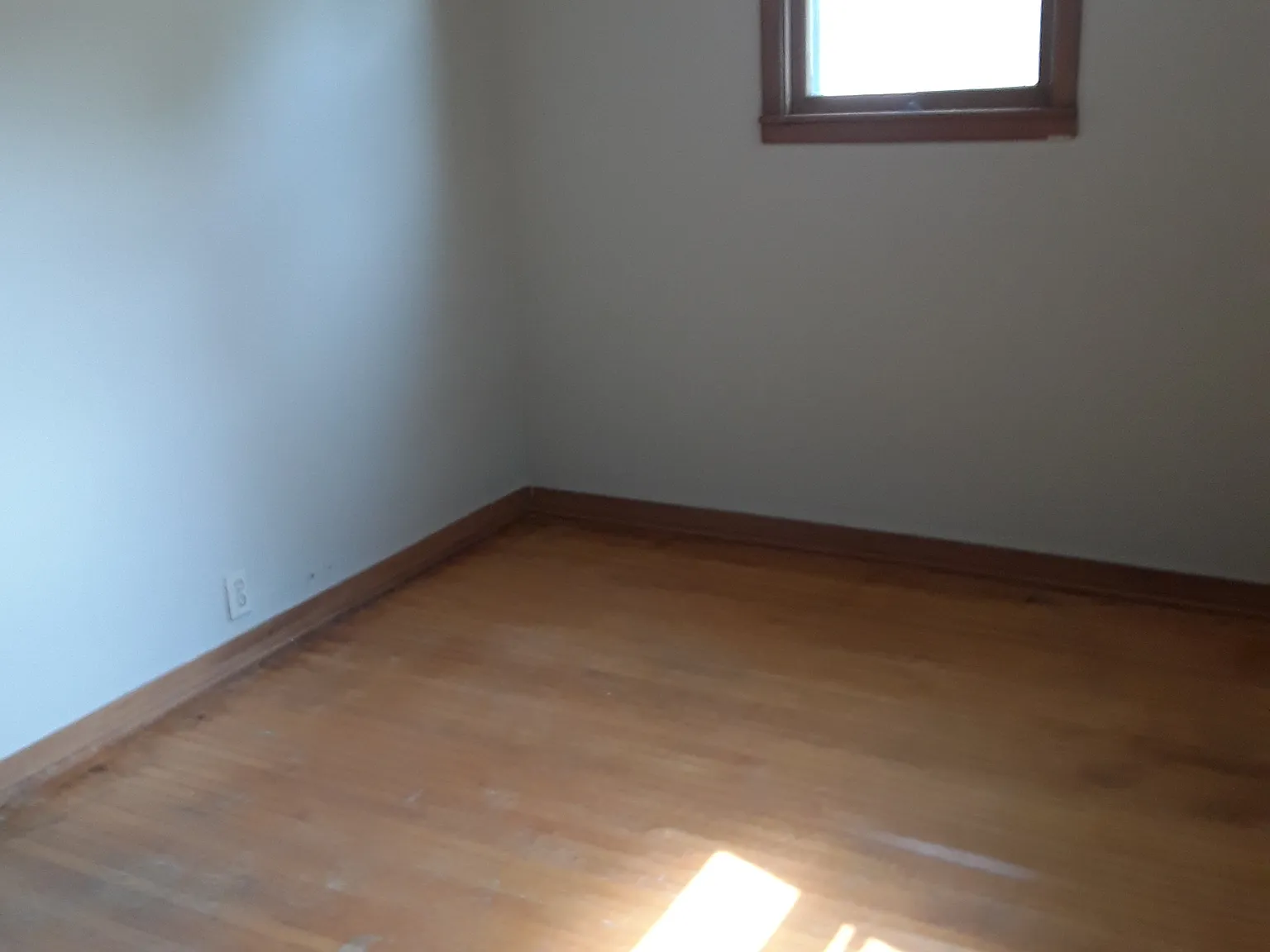 3 bed, 1360 sqft, $1,500 — Photo 4