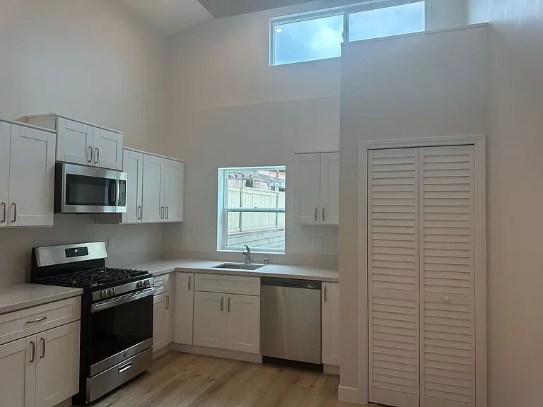 3613-3617 Alexia Pl — Photo 10