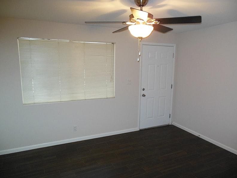 2nd image of 410 S Westfall Ave APT 2