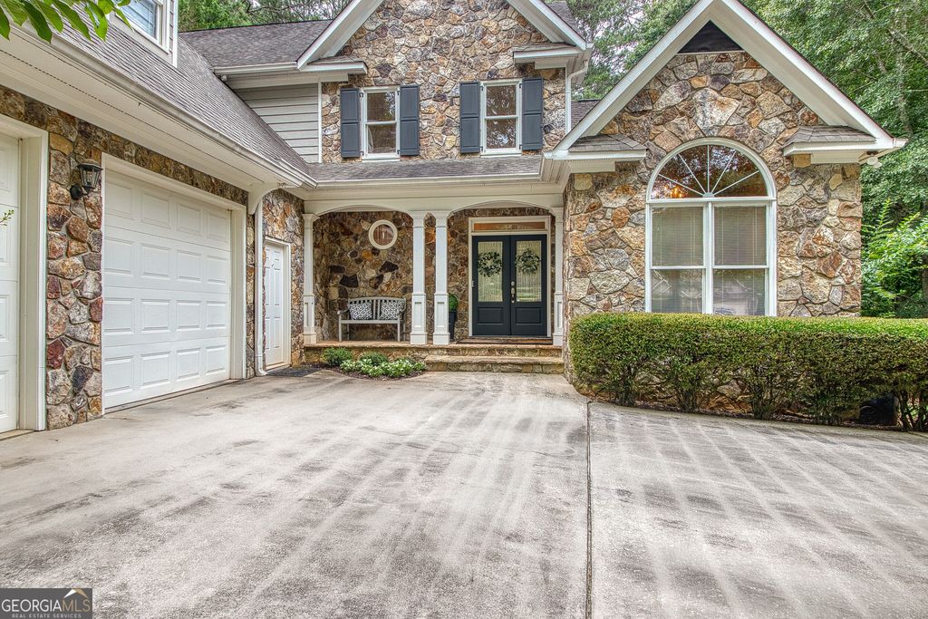 22 Shoreline Dr, Newnan, GA - View 4