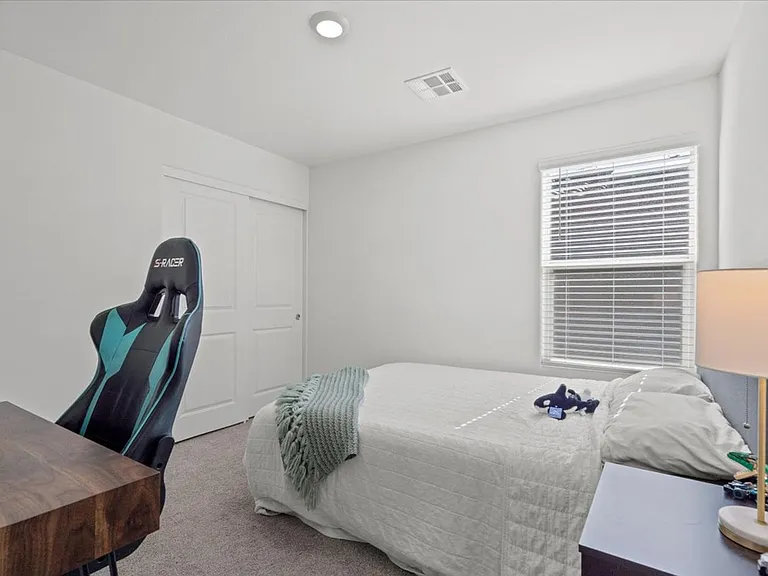 619 Peaceful Rock Ave — Photo 15