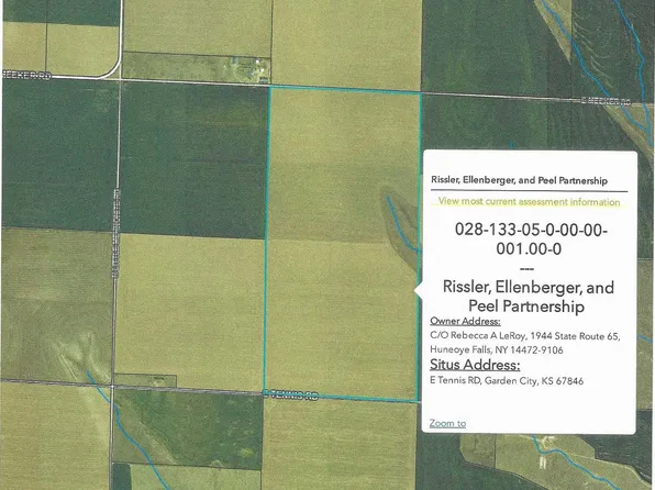 E/2 5 22 30 Finney Co Ks 1, Garden City, KS 67846