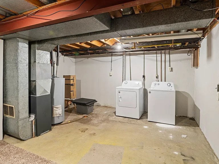 2 BR 1 ½ Ba Photos