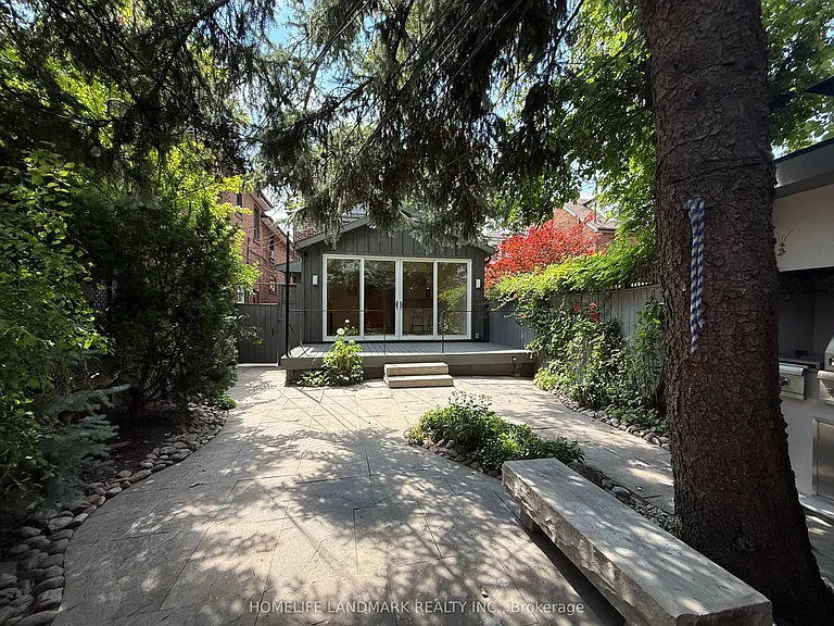 80 Rockwell Ave #1 — Photo 32