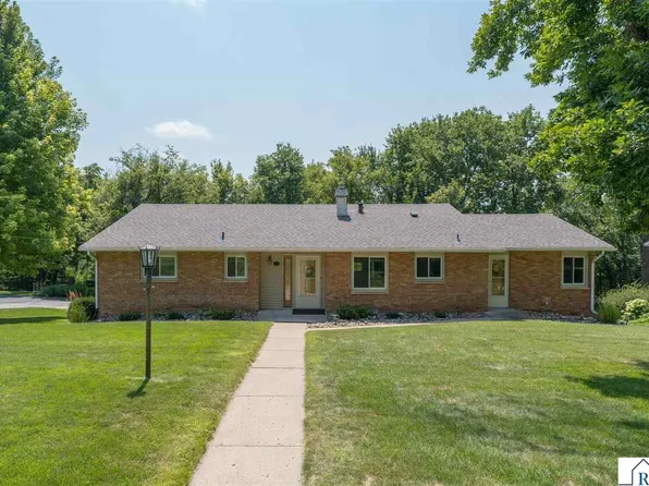 487 Marvin Blvd, North Mankato, MN 56003
