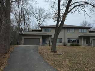 615 3rd St SW, Cannon Falls, MN 55009