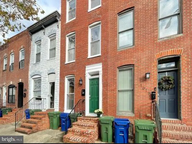 1613 S Hanover St — Photo 2