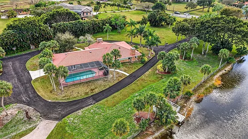 10965 La Reina Rd Photo 1