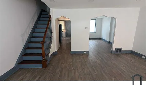 2909 Yorkship Rd — Photo 1