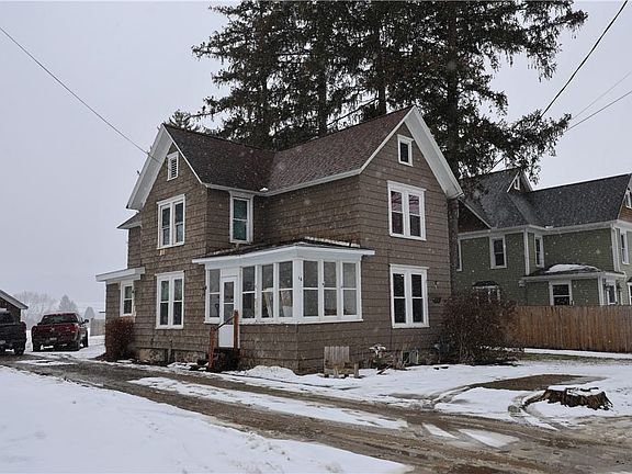  left side house