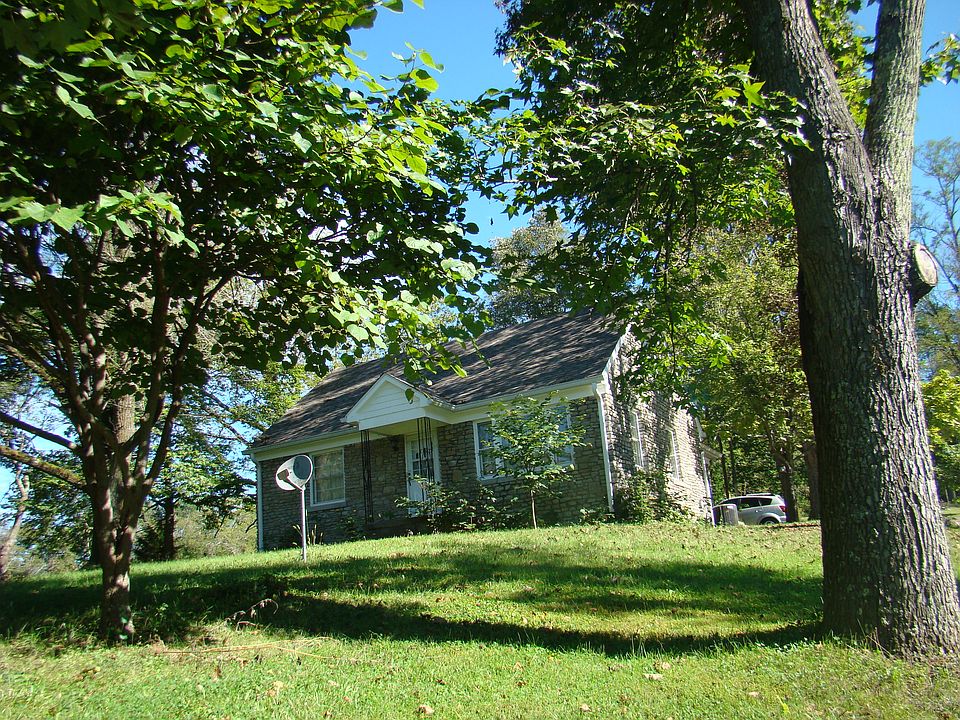 2nd image of 3524 Irvine Rd