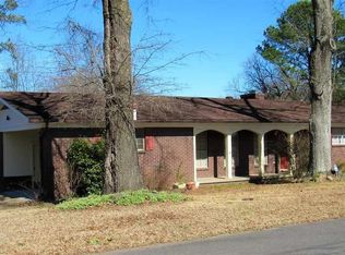 1501 View St, Morrilton, AR 72110