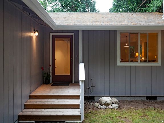 2nd image of 37120 Madrona Blvd NE