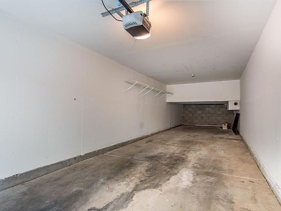 2 car tandem garage