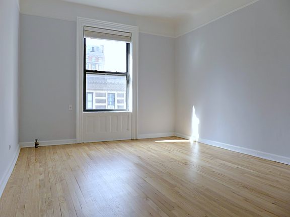3rd image of 229 W 101st St APT 7