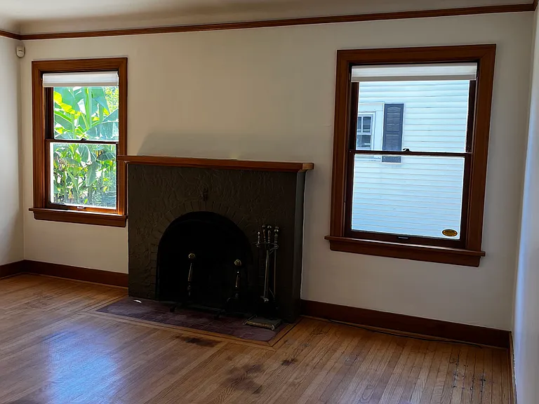 25 N Stafford St — Photo 9