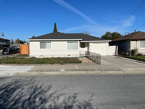 553 Waite Ave Photo 1