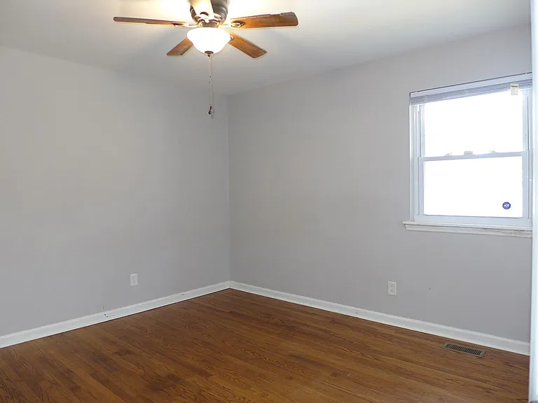 1411 Gearwood Ave — Photo 10