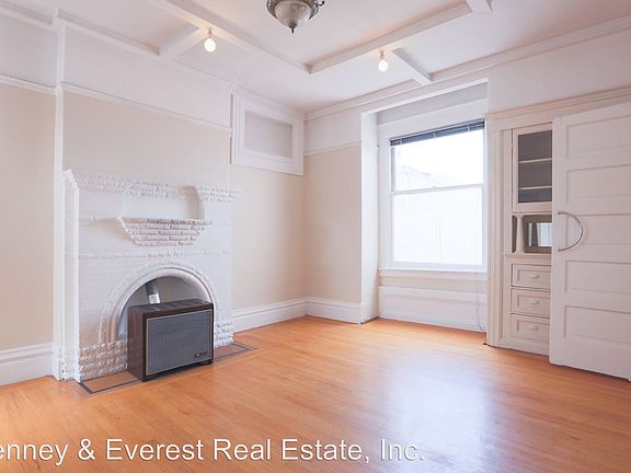 2nd image of 1742 Union St