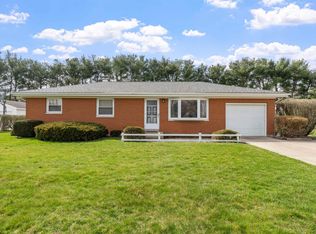 52235 Filbert Rd, Granger, IN 46530