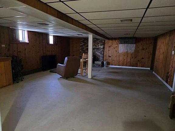 4th image of 3413 Holmes St